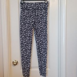 PINK XS Cheetah Print Leggings
